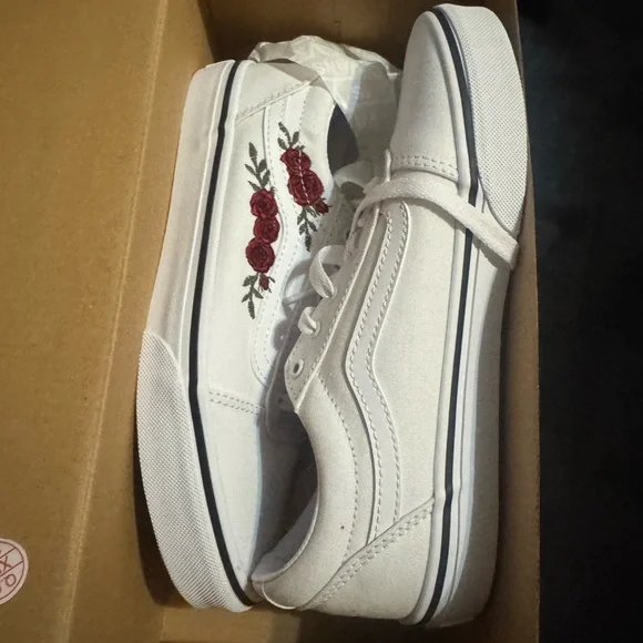 Kids' Ward Low Top Sneaker Little/Big Kid size 5 new in box - Picture 4 of 8